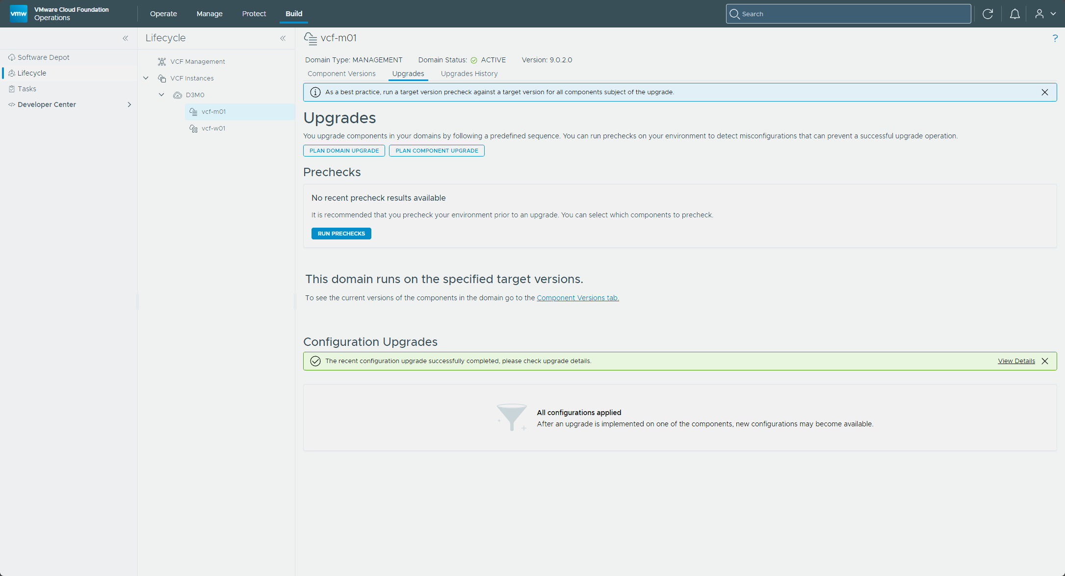 The Upgrades tab for the vcf-m01 management domain